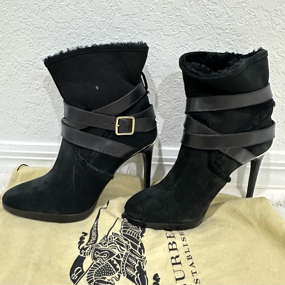 Burberry Cadey NEW/ORIGINAL